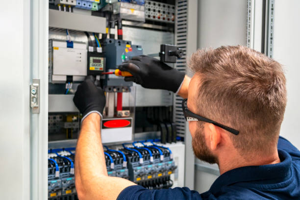 Best Circuit Breaker Repair  in Brownfields, LA